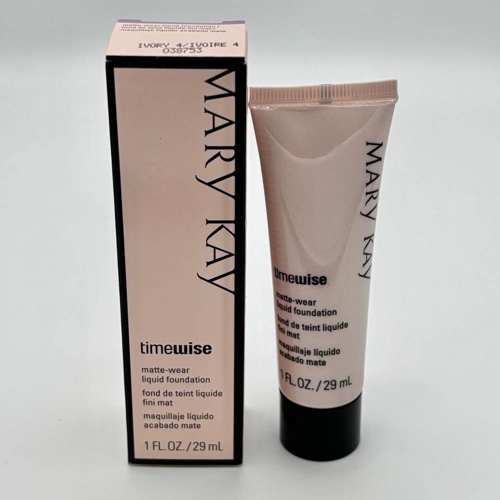 Mary Kay Timewise Matte Foundation | Fond de Teint Mat IVORY 4/ IVOIRE 4 038753